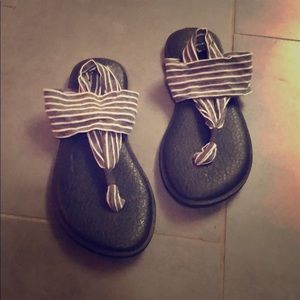 Sanuk Yoga Sling Thong Sandals